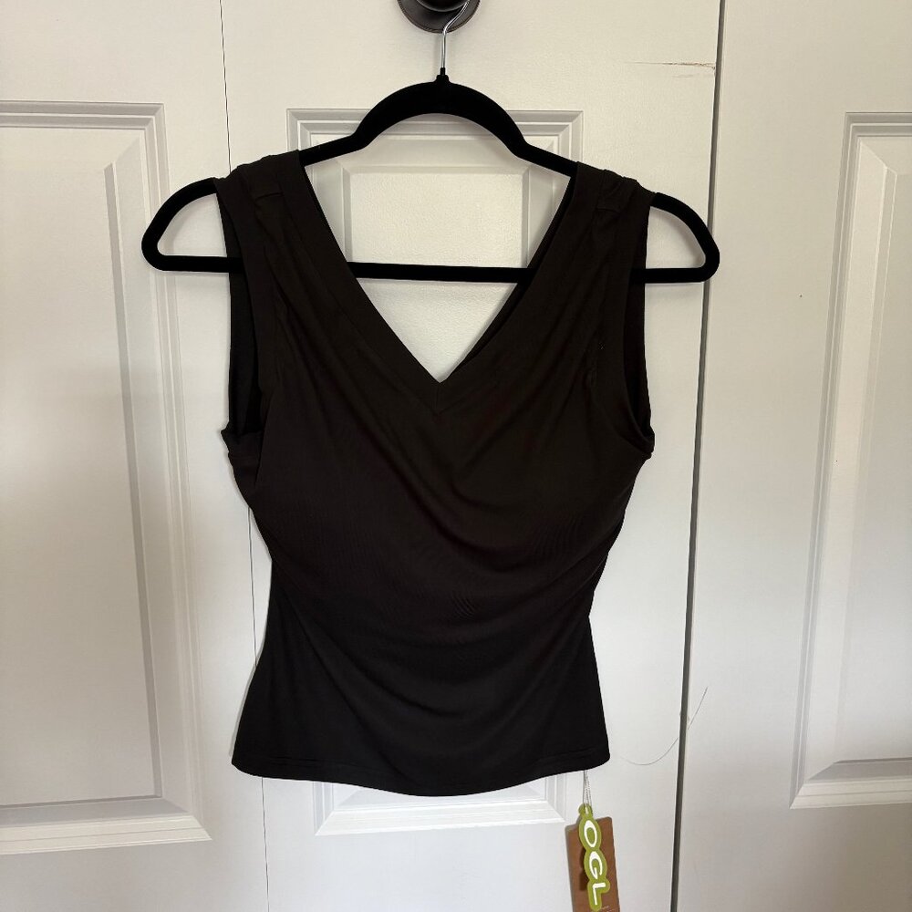 OGL Double V Brami tank top